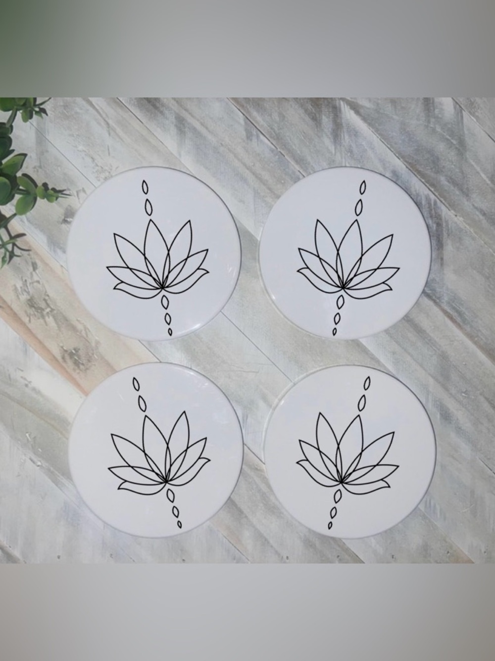 White Lotus Dinner Plate Set - Modern Minimalist Design